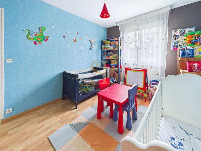 Maison - 140 m² - 7 pièces