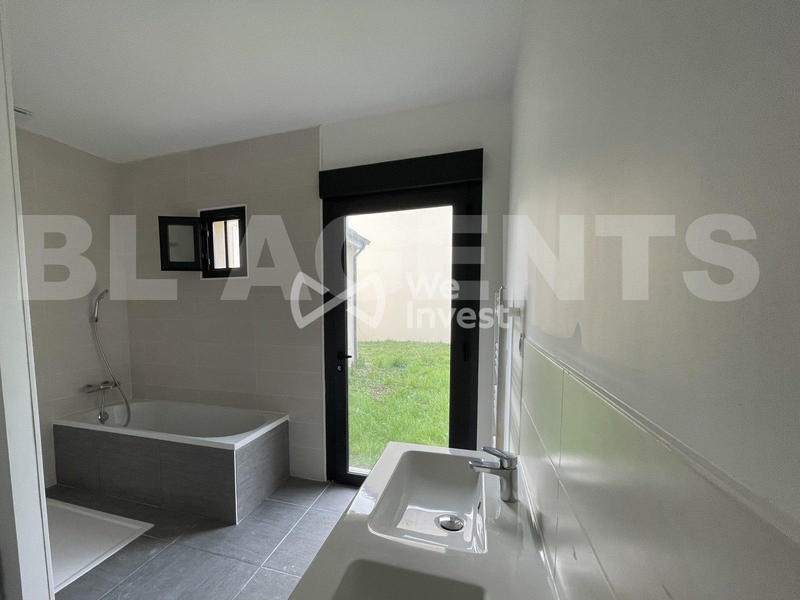 Maison - 141 m² - 6 pièces