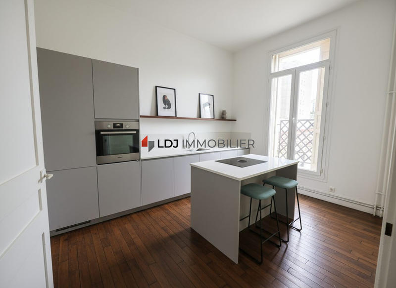 Appartement - 81 m² - 4 pièces