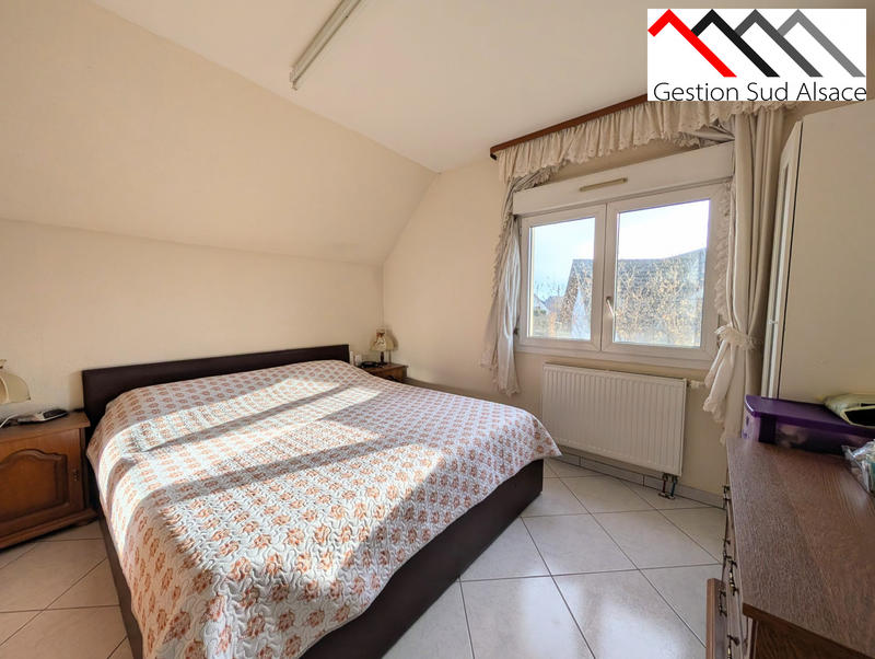 Maison - 103 m² - 5 pièces