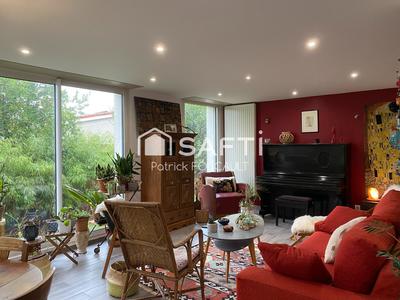 Maison - 134 m² - 6 pièces