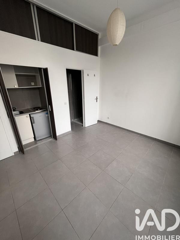 Studio - 21 m² - 1 pièce