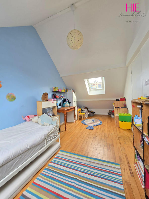 Maison traditionnelle - 100 m² - 6 pièces