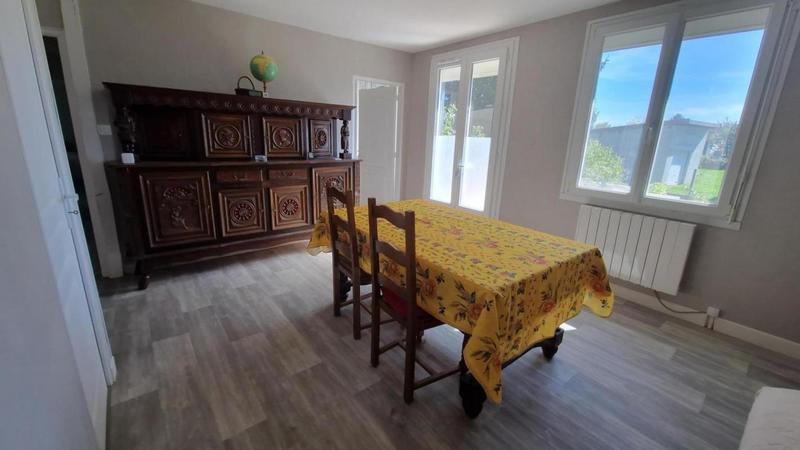 Maison - 80 m² - 5 pièces