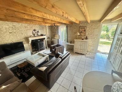 Maison - 105 m² - 4 pièces