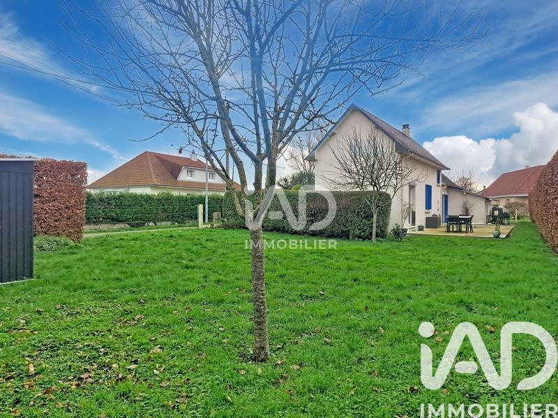 Maison - 93 m² - 4 pièces