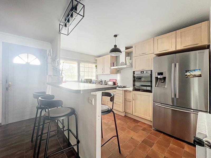 Maison - 124 m² - 7 pièces