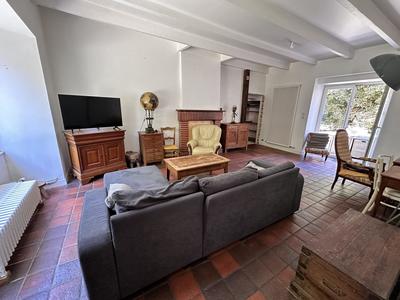 Maison - 167 m² - 4 pièces