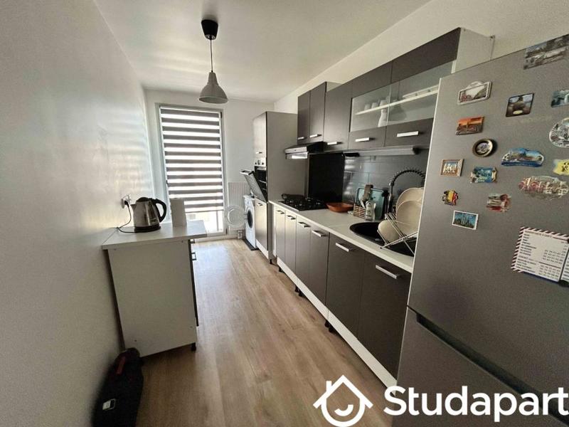 Chambre - 11 m² - 1 pièce