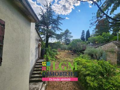 Propriété - 150 m² - 5 pièces