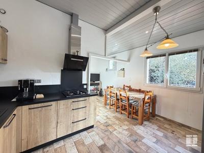 Maison - 62 m² - 4 pièces