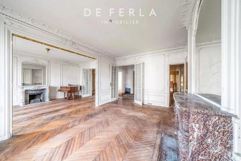 Appartement - 222 m² - 7 pièces