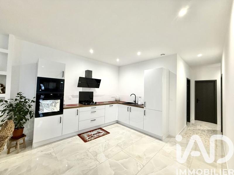 Maison - 102 m² - 5 pièces