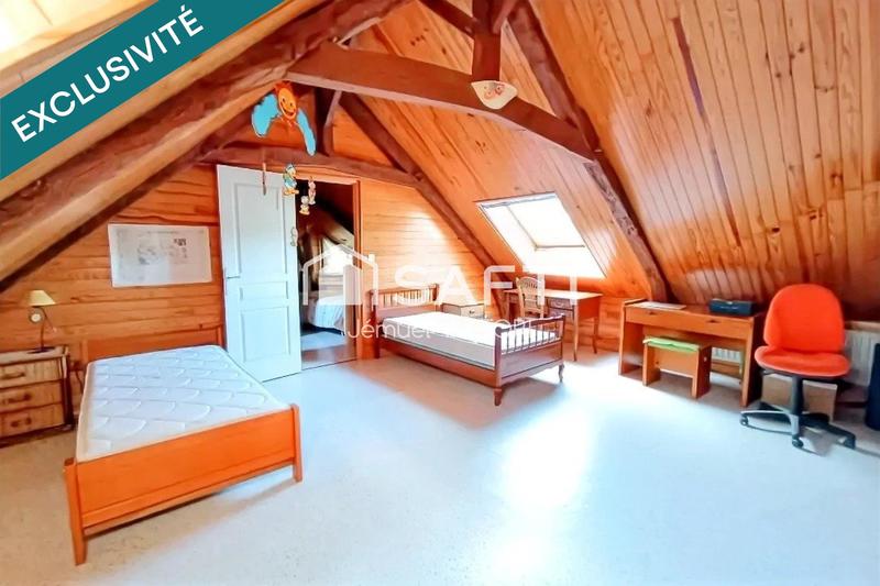 Maison - 250 m² - 9 pièces