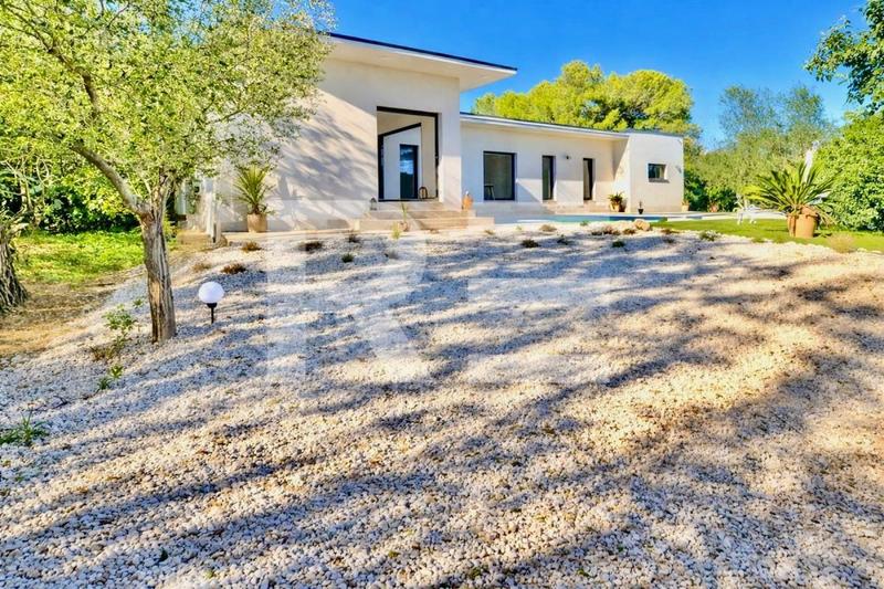 Maison - 175 m² - 6 pièces