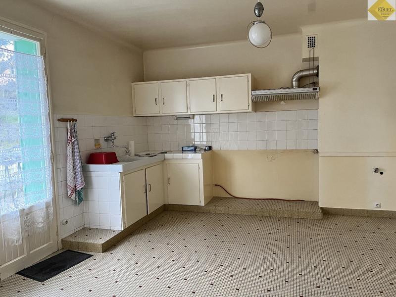 Maison - 204 m² - 10 pièces