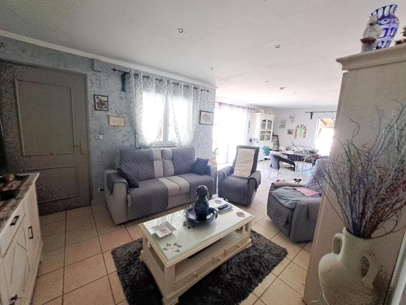 Maison - 102 m² - 4 pièces