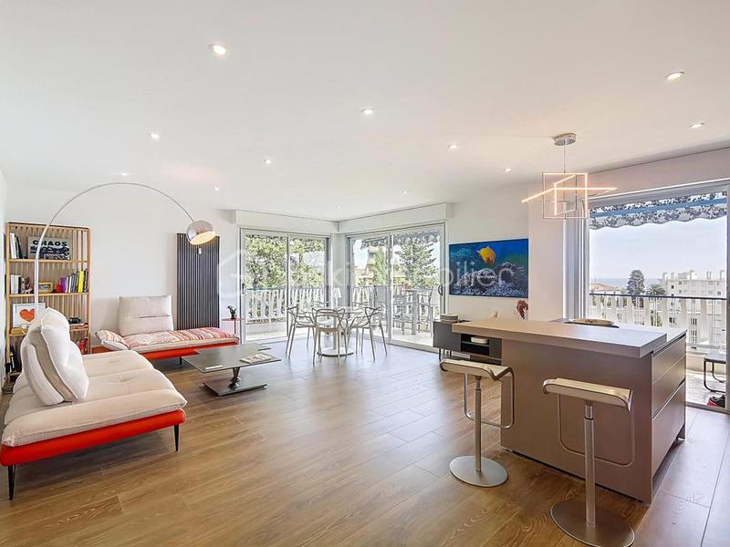 Appartement - 94 m² - 3 pièces