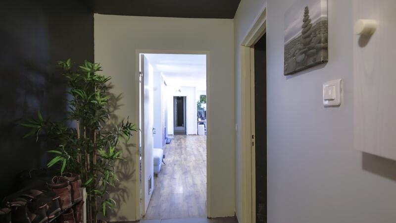 Appartement - 97 m² - 5 pièces