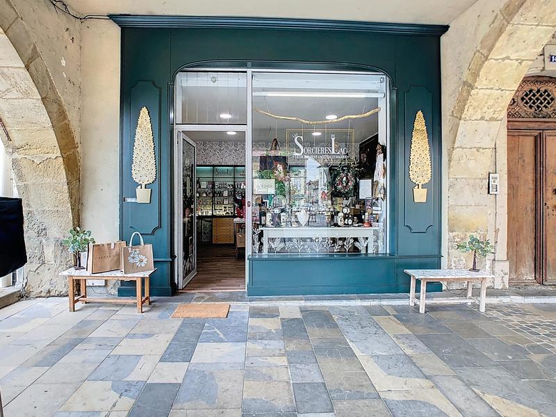 Fonds de commerce - Magasins - 22 m²