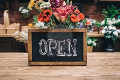 Magasins - 200 m² - 1 pièce