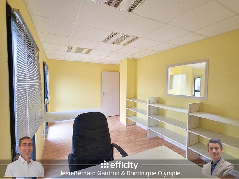 Bureau - 297 m² - 21 pièces