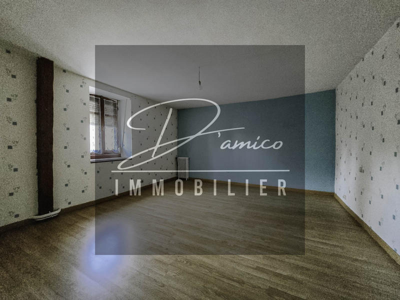 Maison - 150 m² - 8 pièces