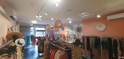 Local commercial - 53 m² - 1 pièce