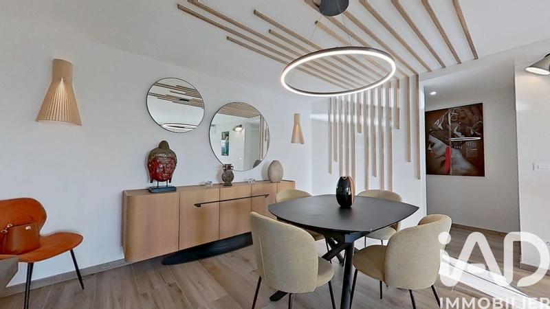 Appartement - 106 m² - 4 pièces