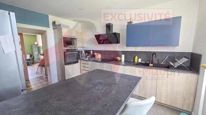 Maison - 155 m² - 6 pièces