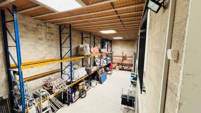 Bureau - 326 m² - 4 pièces