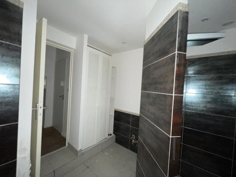 Appartement - 93 m² - 4 pièces