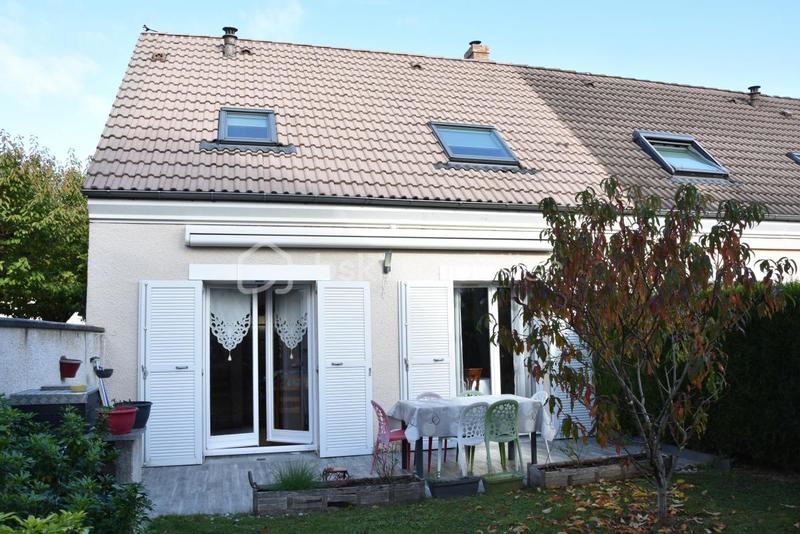 Maison - 77 m² - 3 pièces