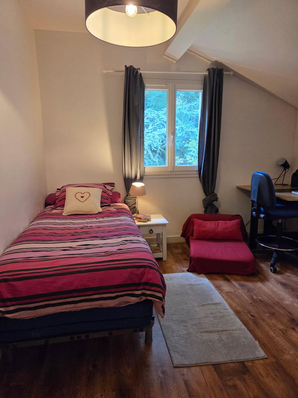 Maison - 198 m² - 9 pièces