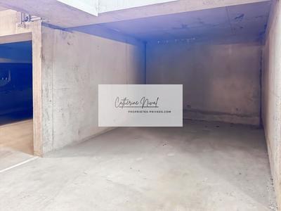 Parking / Garage - 15 m²