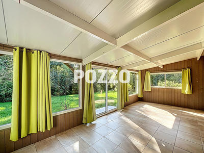 Maison - 210 m² - 7 pièces