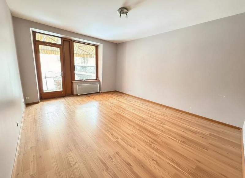 Appartement - 83 m² - 5 pièces