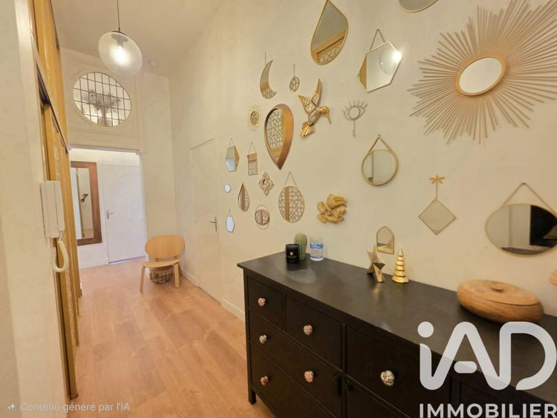 Appartement - 81 m² - 3 pièces