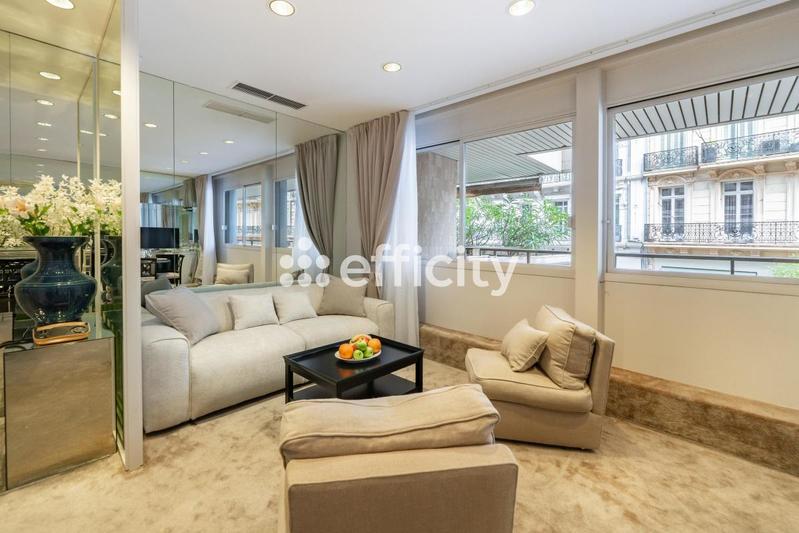 Appartement - 60 m² - 2 pièces