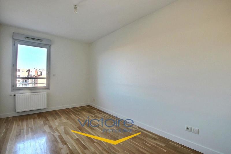 Appartement - 86 m² - 4 pièces