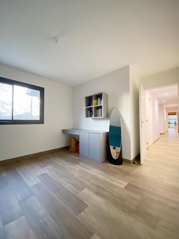 Maison - 153 m² - 6 pièces