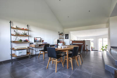 Maison - 207 m² - 7 pièces