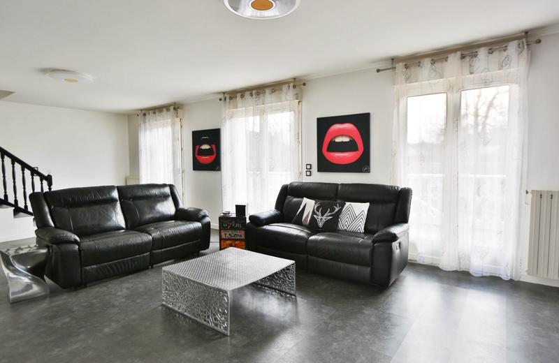 Maison - 197 m² - 6 pièces