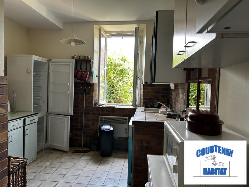 Maison traditionnelle - 110 m² - 4 pièces