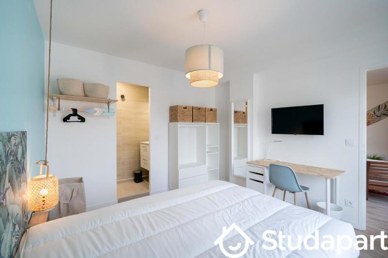 Chambre - 59 m² - 1 pièce