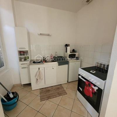 Studio - 24 m² - 1 pièce