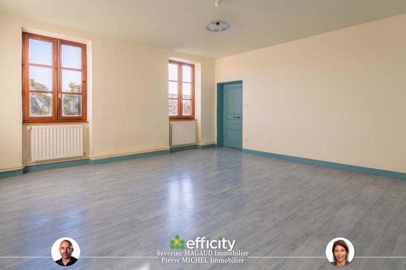 Corps de ferme - 280 m² - 9 pièces