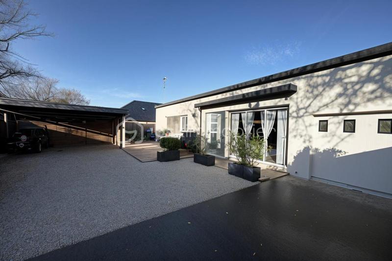 Maison - 103 m² - 6 pièces