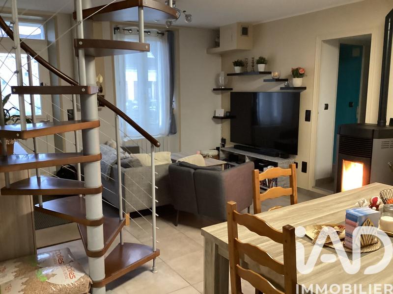 Maison - 80 m² - 4 pièces