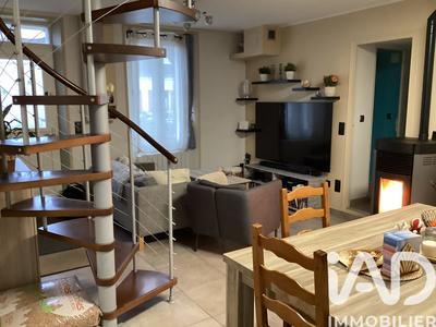 Maison - 80 m² - 4 pièces